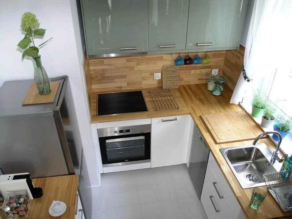 Apartament Metro Kowienska Warsaw 0*,  Poland