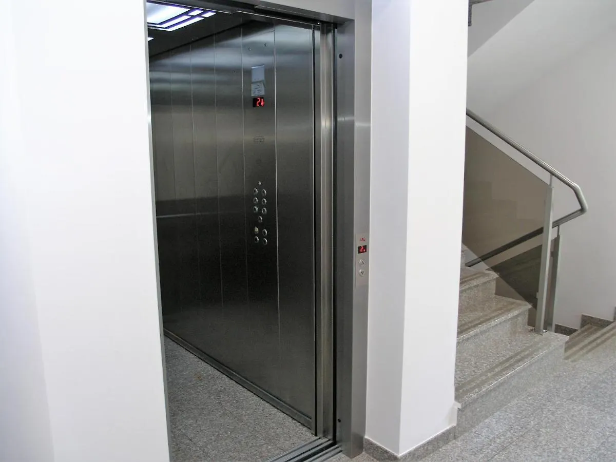 Apartament Metro Kowienska Warsaw